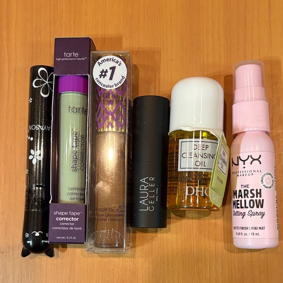 LOW START Reseller Bundle 33 Pieces - Picture 3 of 5